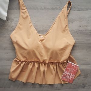 Kortni jeane large v neck top